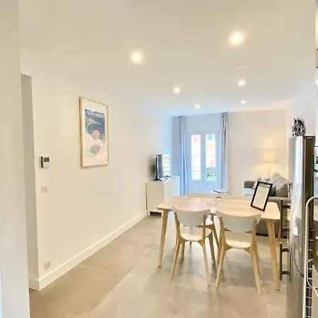 Republique Apartment