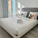 Republique Apartment *