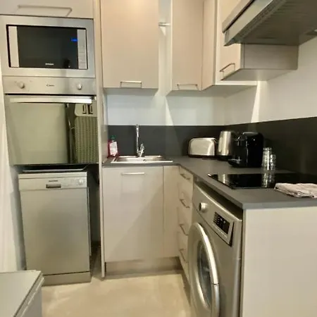 Republique 아파트 멍똥